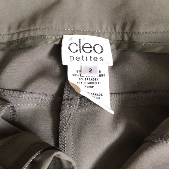 Olive Green Lightweight Capris / Pedal Pushers / Crops; Size 2 Petite - Picture 4 of 10